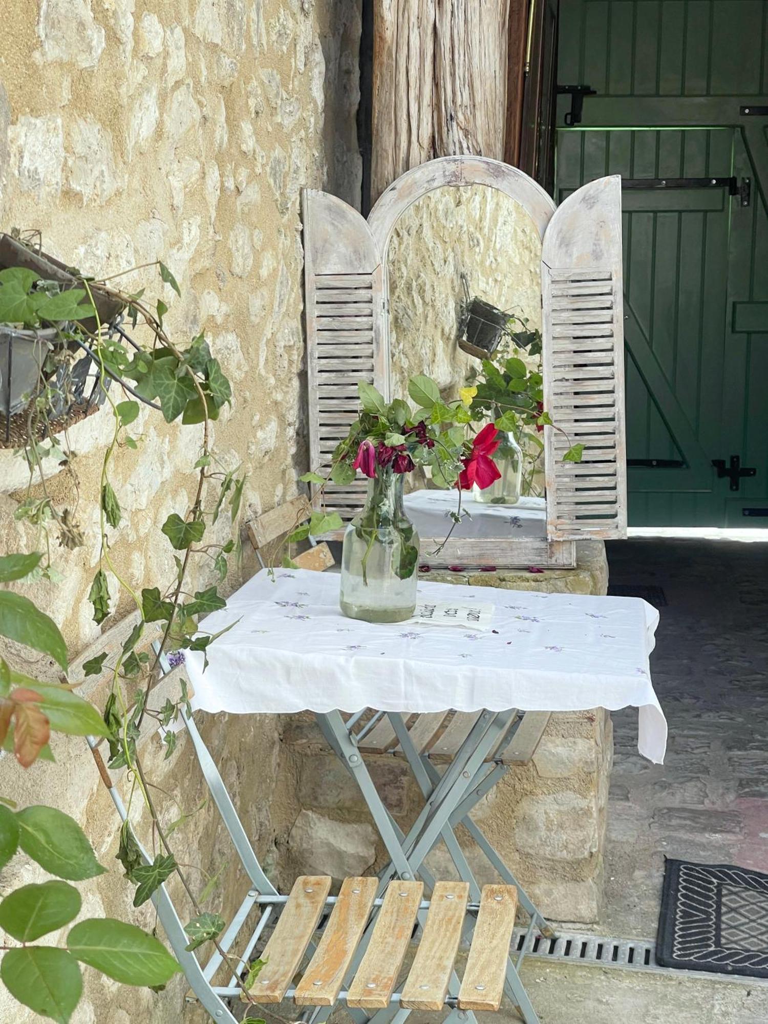 Place Sainte Marguerite Provins Eksteriør bilde