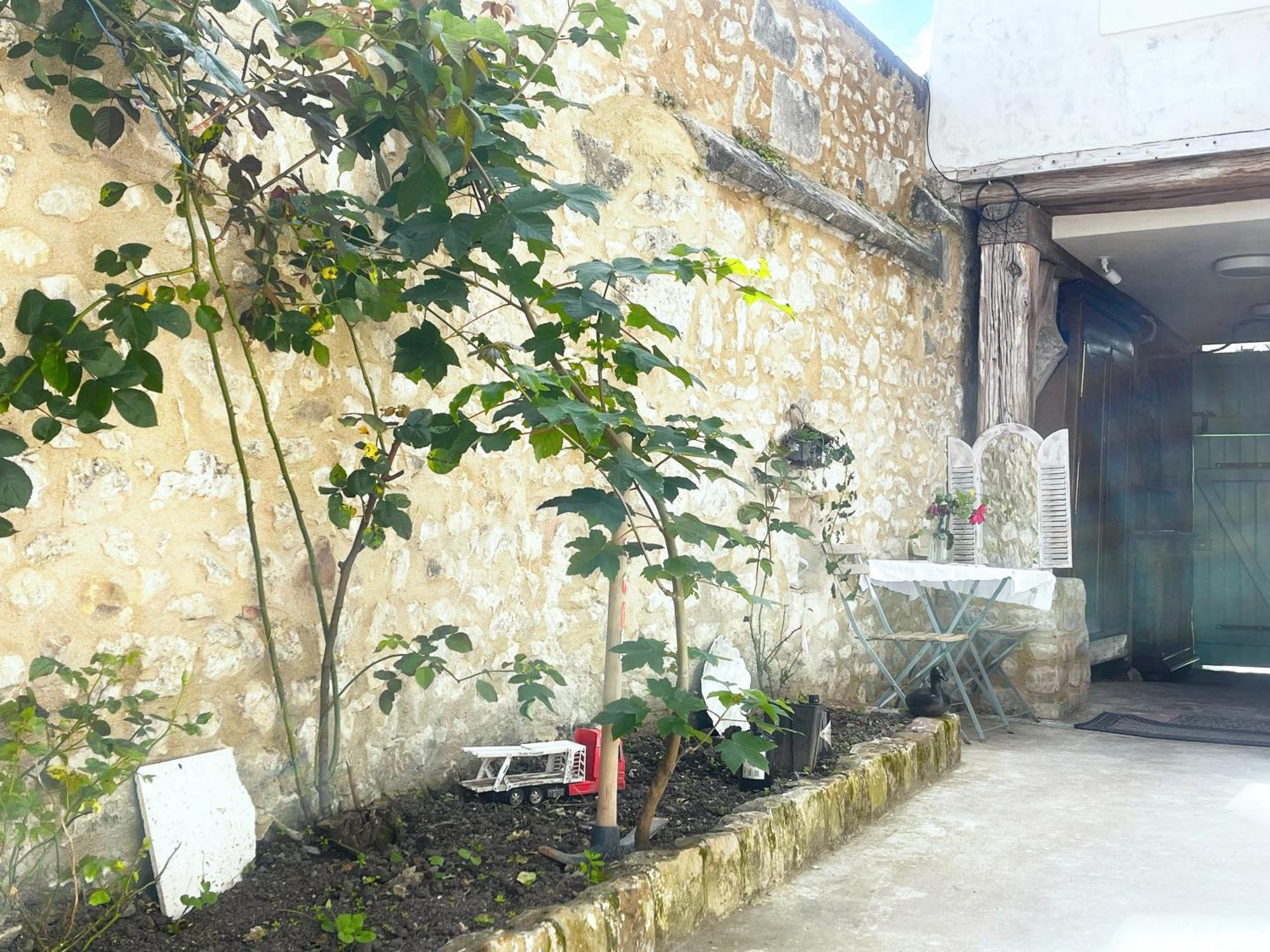 Place Sainte Marguerite Provins Eksteriør bilde